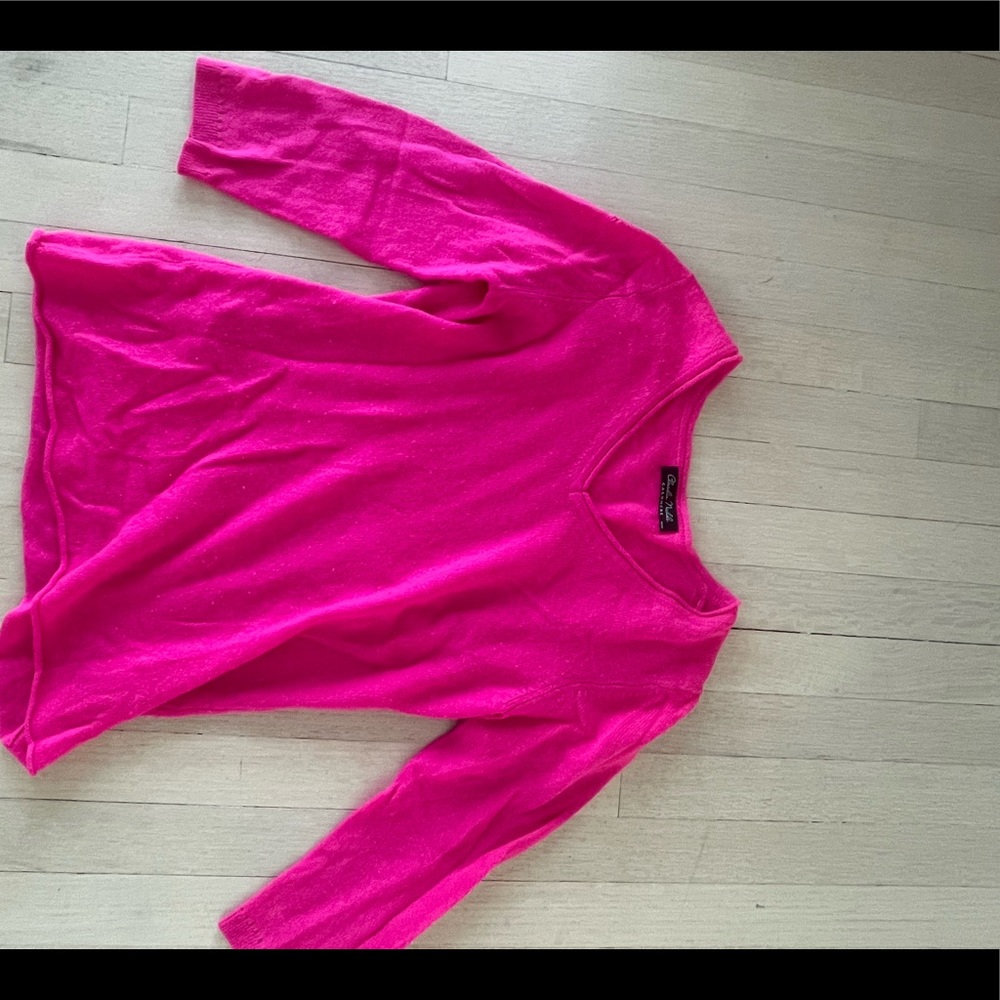 Cashmere pink sweater